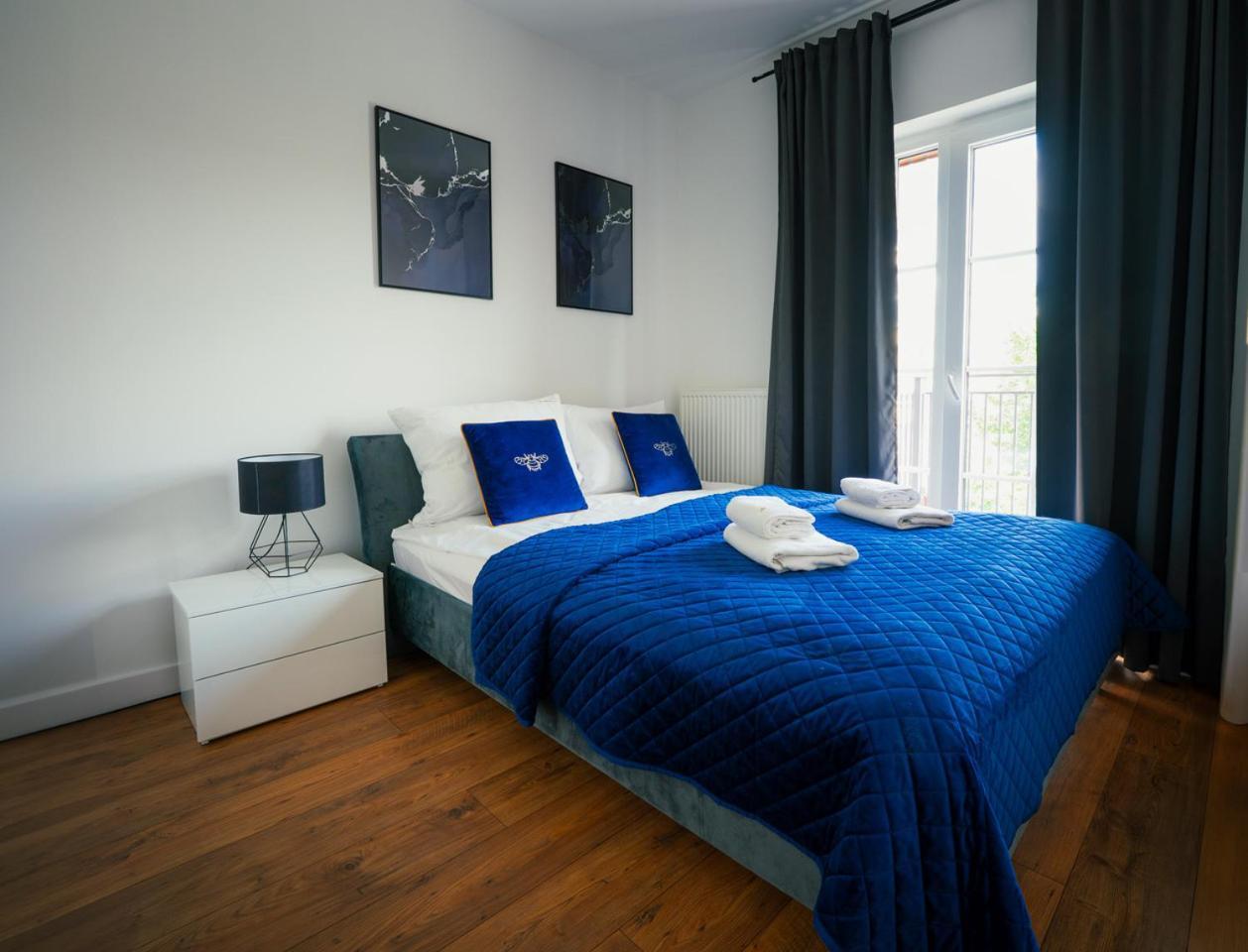 Aboutartapartments - By The River Wroclaw Exterior photo