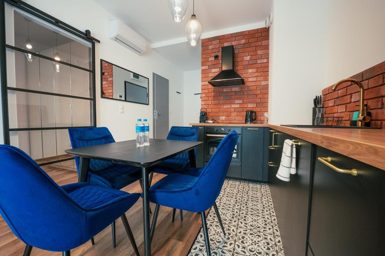 Aboutartapartments - By The River Wroclaw Exterior photo