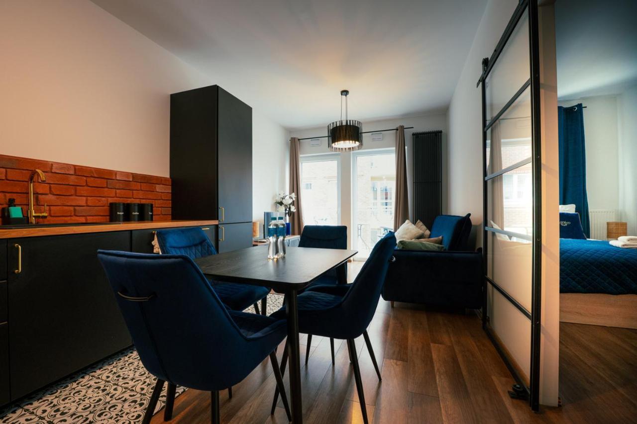 Aboutartapartments - By The River Wroclaw Exterior photo