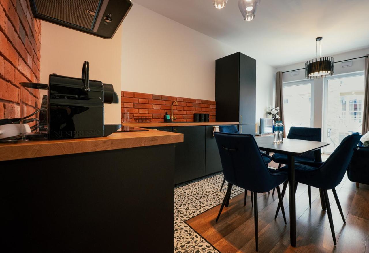 Aboutartapartments - By The River Wroclaw Exterior photo